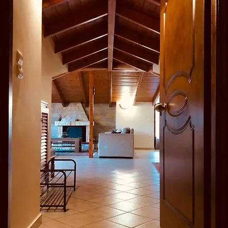 Apartment Ozymandias Attic - *