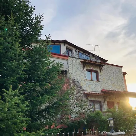 Ozymandias Attic - Apartament Kalawrita