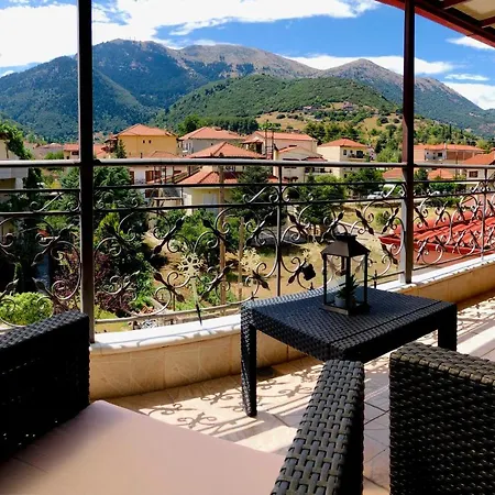 Apartment Ozymandias Attic - *