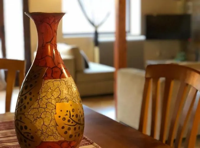 Ozymandias Attic - Apartment *