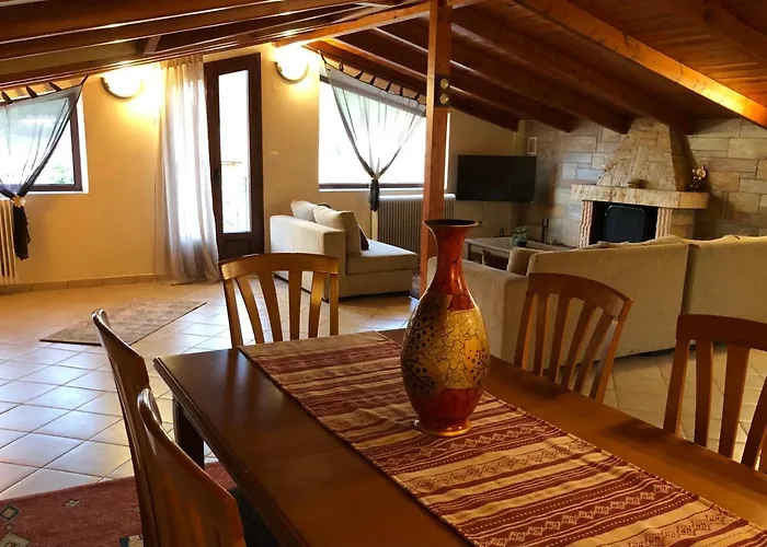 Ozymandias Attic - Apartamento Kalavryta